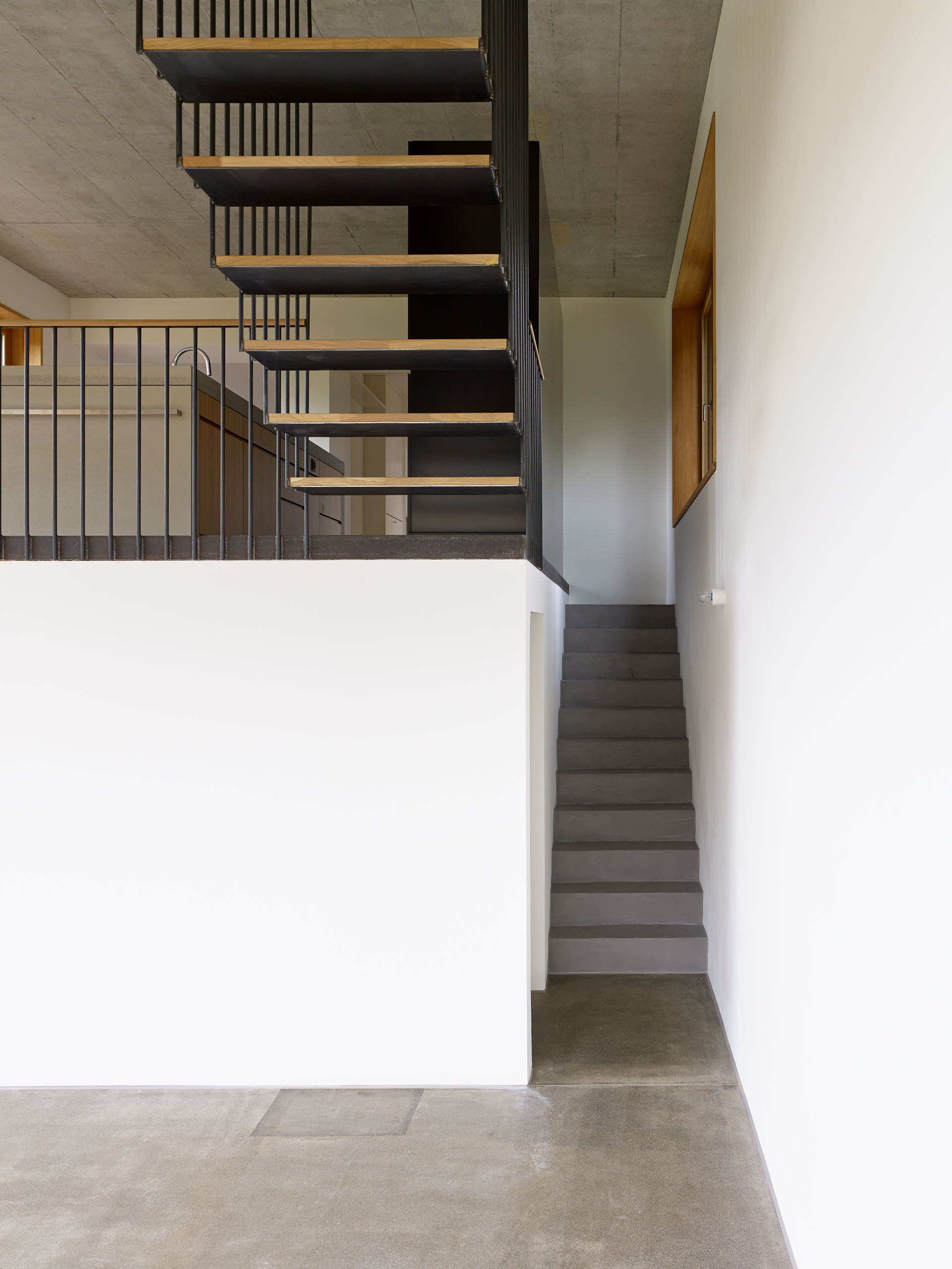 E14496 Alpa 044422 j2560